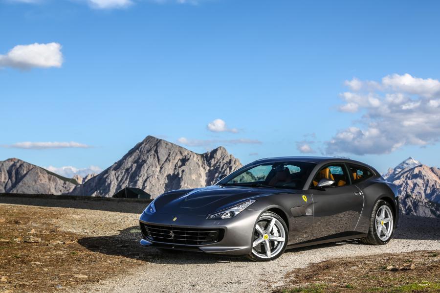  Ferrari GTC4Lusso 2016 года  (WW) (фото 14 из 58)